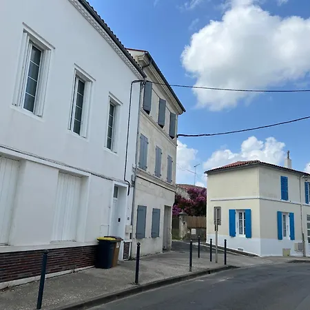 Apartment Locations De Et Cures A 1er Etage Droite